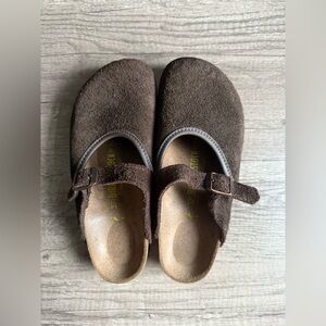 Birkenstock 37 US 6 Narrow Rosemead Brown Suede Slip On Clogs Mules